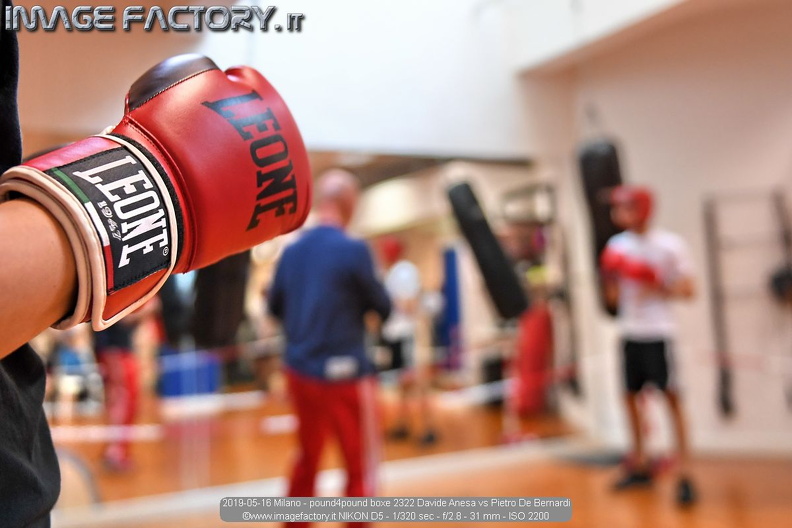 2019-05-16 Milano - pound4pound boxe 2322 Davide Anesa vs Pietro De Bernardi.jpg